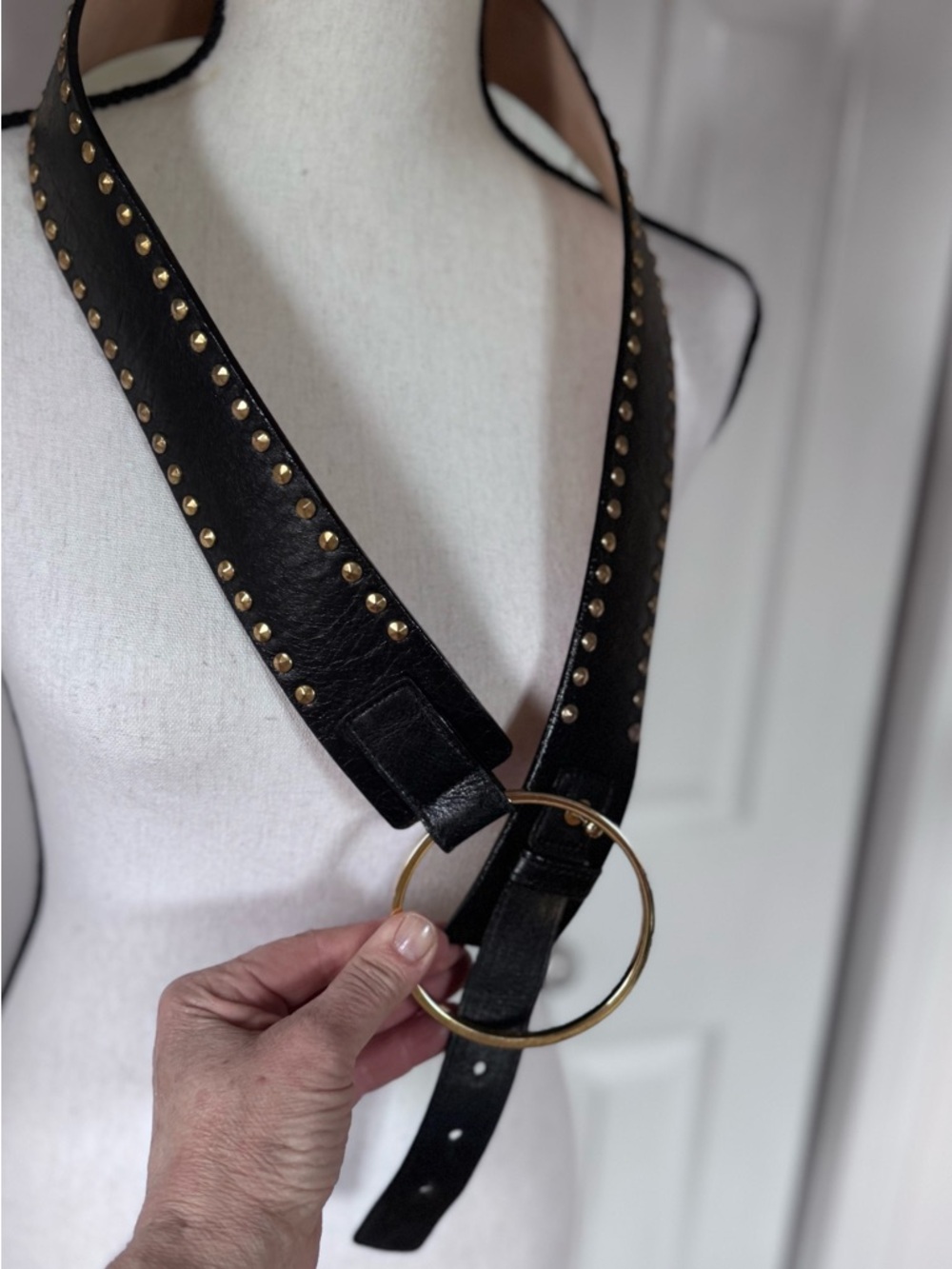 Streets Ahead Gold Ring Black Leather  Belt - Picture 3 of 9